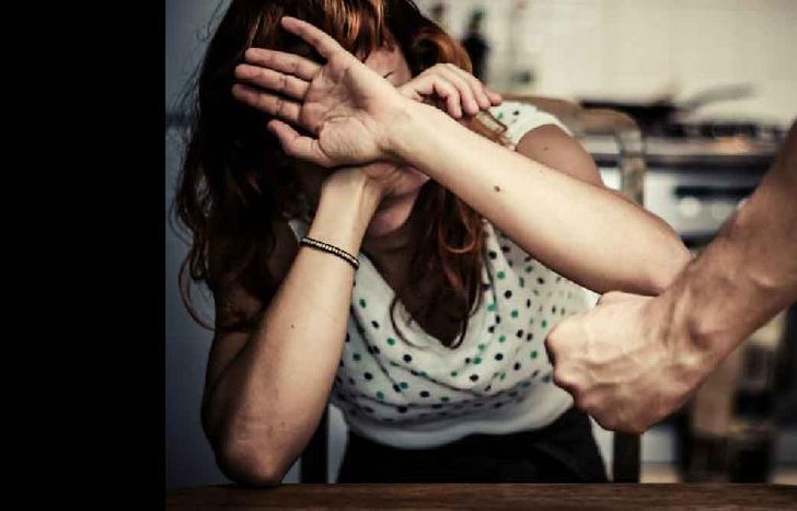 El 67,8% de los casos (10.443) corresponden a violencia sexual o familiar.