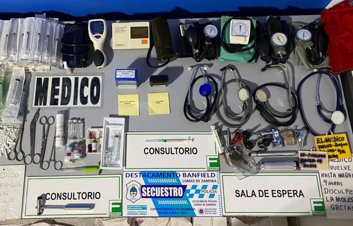 La policía de Lomas encabezó el allanamiento.