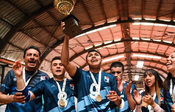 La delegación de Lomas terminó con 66 medallas.