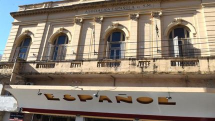 La magia de los cines de barrio en Lomas.