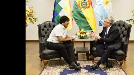 evo morales dijo que seria un orgullo estar en la asuncion de fernandez