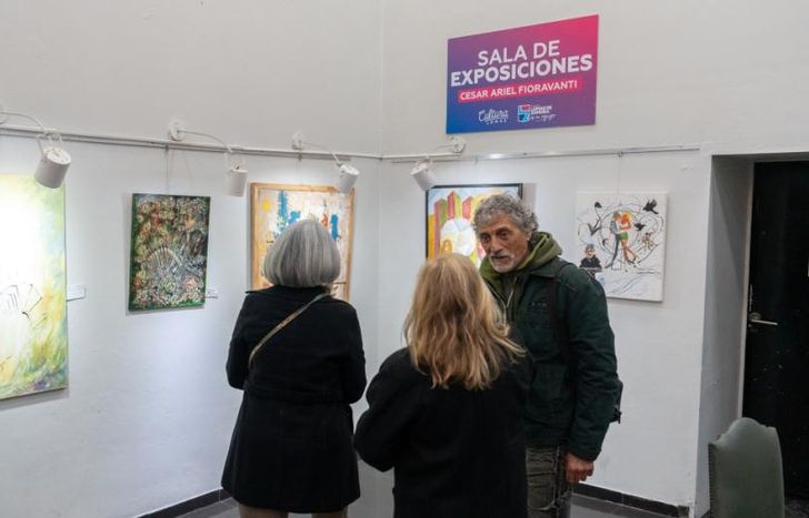 Pueden anotarse artistas de diferentes disciplinas visuales.