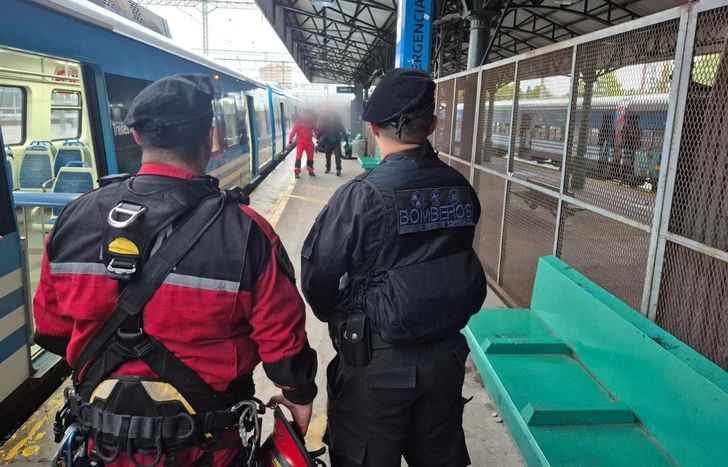 El operativo en la estación de Temperley.