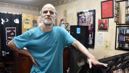 Leo se considera un enfermo de la música.