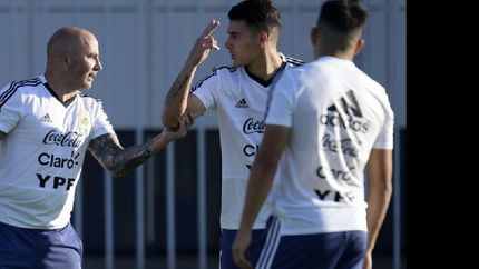 argentina choca con francia en el primer mano a mano