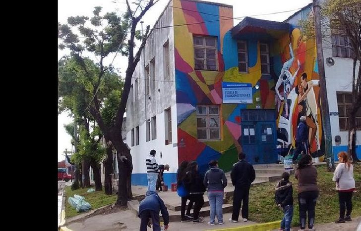 edificio-escuela-estetica-brown-preparativos