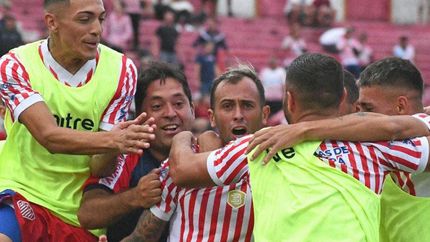 Los Andes volvió al triunfo y se ilusiona con el ascenso. Los Andes volvió al triunfo y se ilusiona con el ascenso.