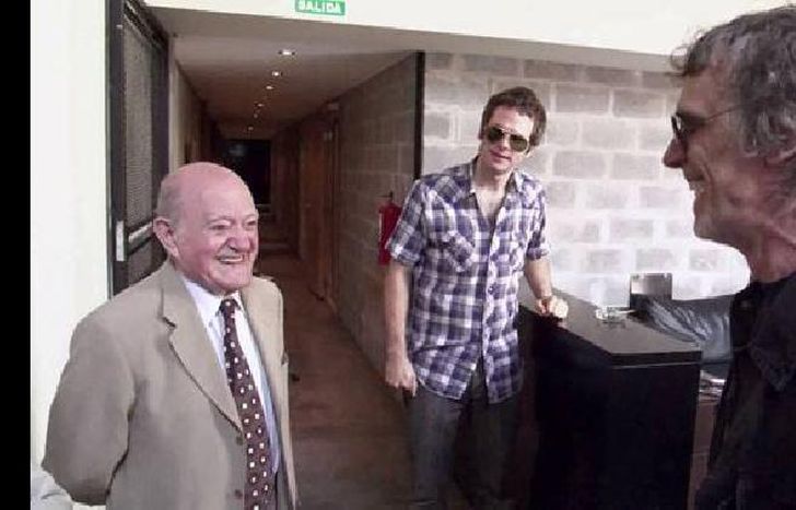 ESTÁ PROTAGONIZADO VITILLO ÁBALOS.