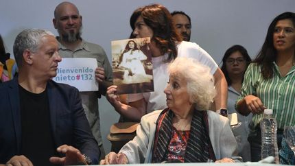 Abuelas de Plaza de Mayo restituyó al nieto recuperado 132.