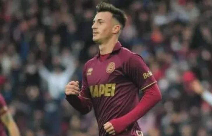 Lotti ya convirtió con la camiseta del Granate.