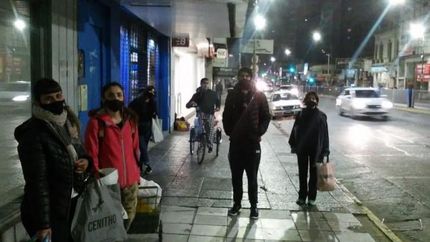 Todos los martes recorren las calles de Lomas.