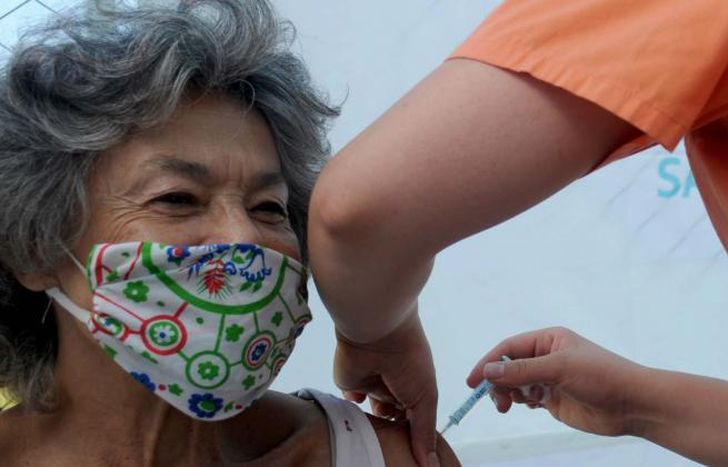 Hay 1.889.612 de personas inmunizadas en la Provincia.