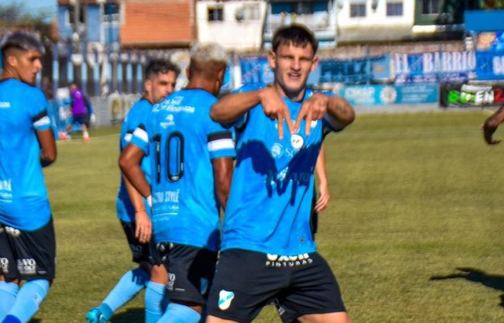 Aguiñagalde cumplió la sanción y está en condición de volver en Temperley.