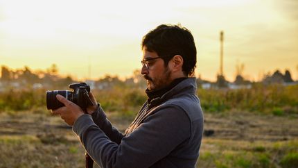Federico es oriundo de Lomas de Zamora y decidió involucrar al distrito en su nueva creación cinematográfica. Federico es oriundo de Lomas de Zamora y decidió involucrar al distrito en su nueva creación cinematográfica.