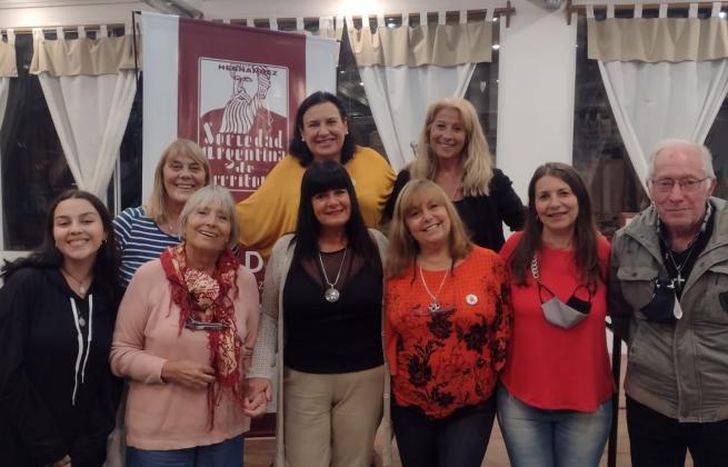 Las autoras leerán sus poemas en el emblemático evento cultural.