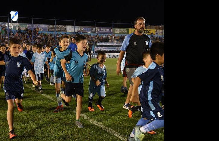 Buscamos ser una red social de contención para que los chicos practiquen deportes y no estén en las calles.