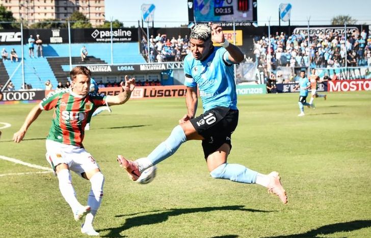 Luciano Nieto celebró la victoria ante el Sojero.