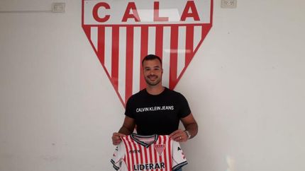Romero viene de jugar en el extranjero. Romero viene de jugar en el extranjero.