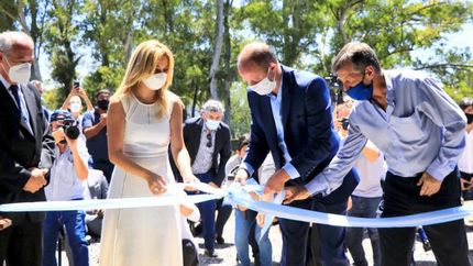 Insaurralde y Yánez inauguraron el espacio educativo.