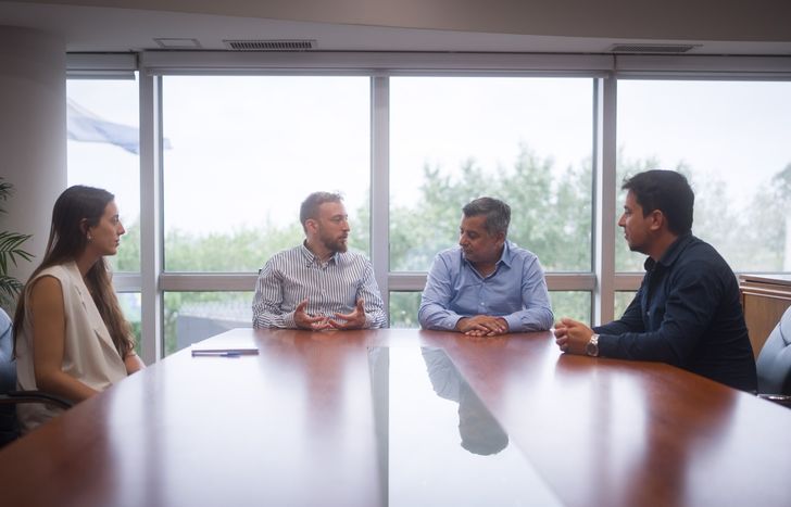 Lomas de Zamora: el Municipio articulará sus cursos con la UNLZ para elevar la oferta y calidad.