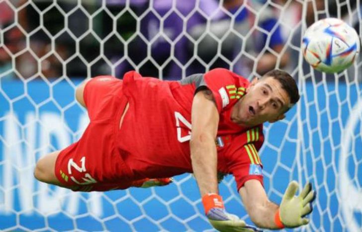 Dibu Martínez fue el héroe en la clasificación de la Argentina a semifinales.