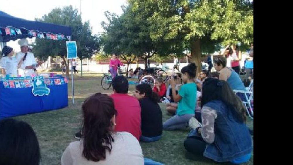 Dieron una clase de panificación en el Parque Finky