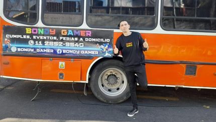 Luis inauguró el colectivo a mediados de 2023 y el proyecto no para de crecer.