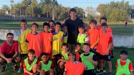 Tiziano Perrotta pasó por su 9 de Julio natal. Tiziano Perrotta pasó por su 9 de Julio natal.