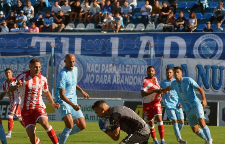 Domínguez analizó el empate en Zárate.