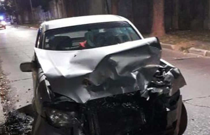 Así quedó uno de los vehículos.