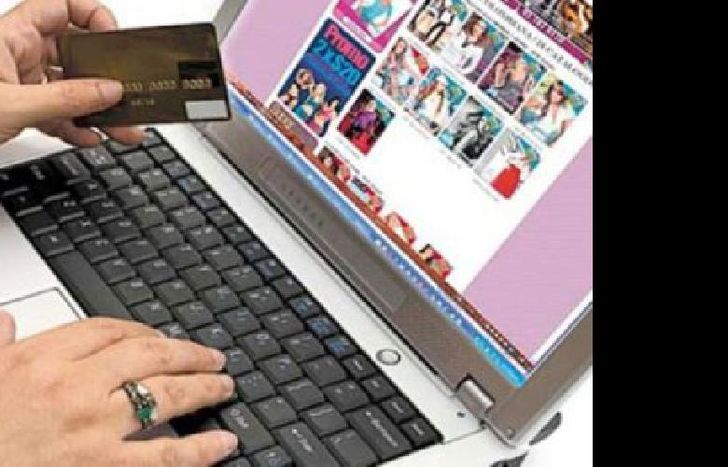 los locales al público son los más afectados.