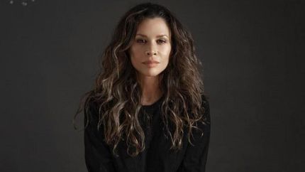 Julieta Ortega conduce Tres poemas.