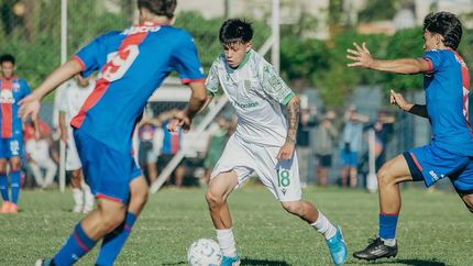 Sebastián Galeano, de Banfield, a la Selección Argentina Sub-16. Sebastián Galeano, de Banfield, a la Selección Argentina Sub-16.
