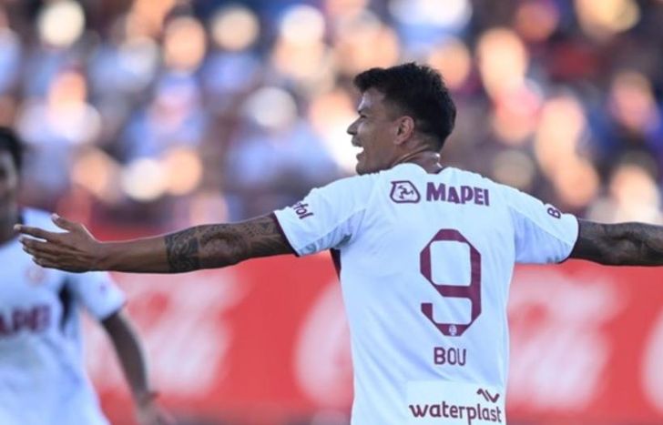 Bou y el legado de la camiseta número 9 del Granate.