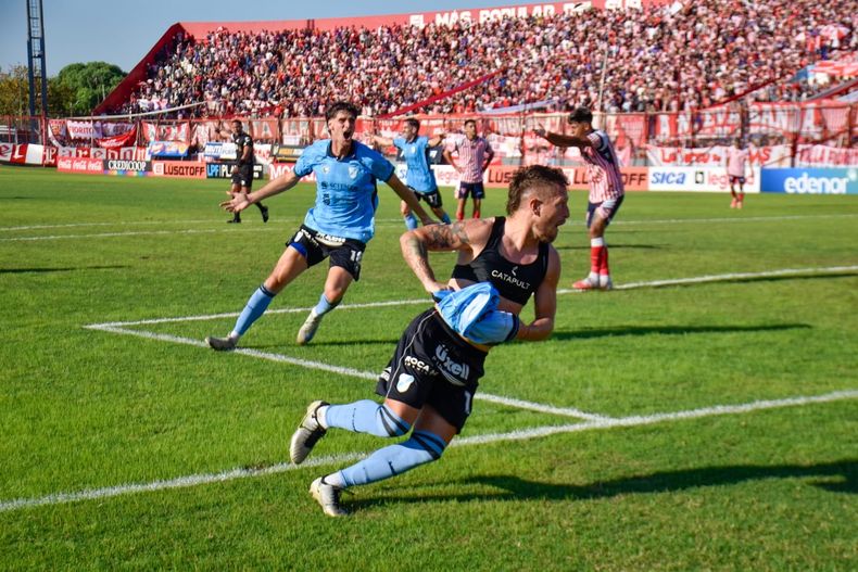 El gran triunfo de Temperley sobre Los Andes en el Eduardo Gallardón.