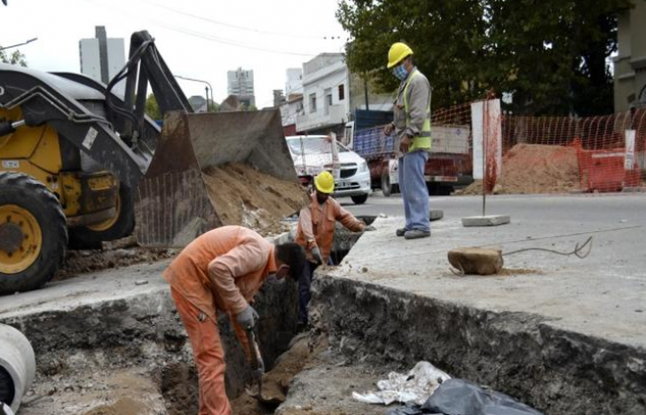 Mejoras en los asfaltos y sumideros.