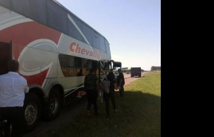 tras recibir varias denuncias interceptaron al micro en la ruta.