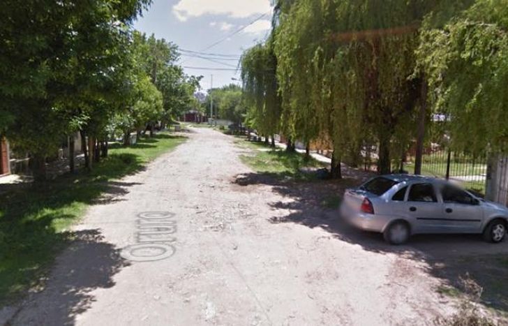 Calle Oruro, Villa Galicia (Street View).