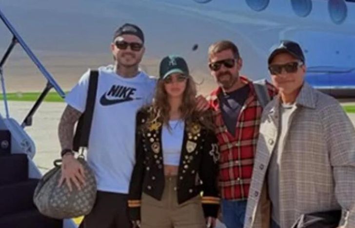 Mauro Icardi y la China Suárez, de viaje.