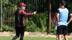 El ruso mete cambios obligados frente al Matador.