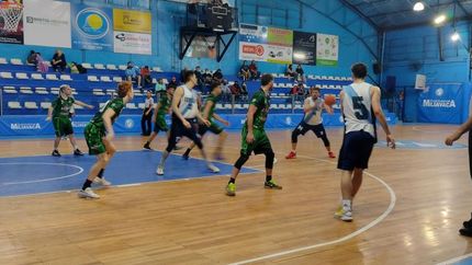Temperley ganó el postergado y sigue arriba en la tabla. Temperley ganó el postergado y sigue arriba en la tabla.