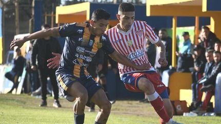 Mucha lucha y poco fútbol en el Docke. Mucha lucha y poco fútbol en el Docke.