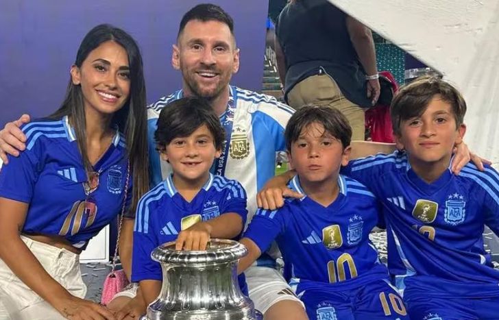 Anto y Lionel, en familia.