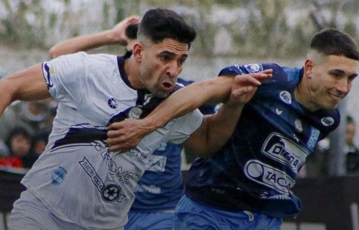 Claypole no pudo con Liniers.
