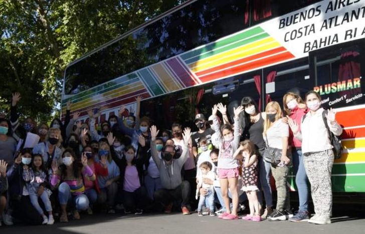 Algunas viajaron con sus hijos.
