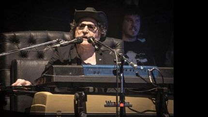 charly garcia cierra el 2018  en el gran rex