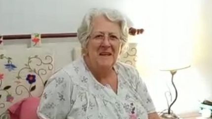 Sus amigas le mandaron videos usando pijamas.
