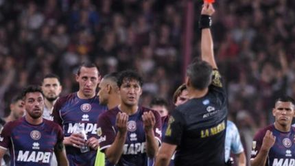 Juan José Canale y Cristian Lema estarán ausentes en la ultima fecha del torneo. Juan José Canale y Cristian Lema estarán ausentes en la ultima fecha del torneo.