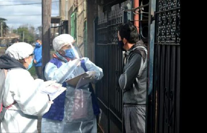 el 85,9% tiene cobertura médica privada y el 14,1% dependen del sistema de Salud público para recibir atención médica.