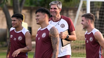 Diario La Unión | Problemas para Mauricio Pellegrino.